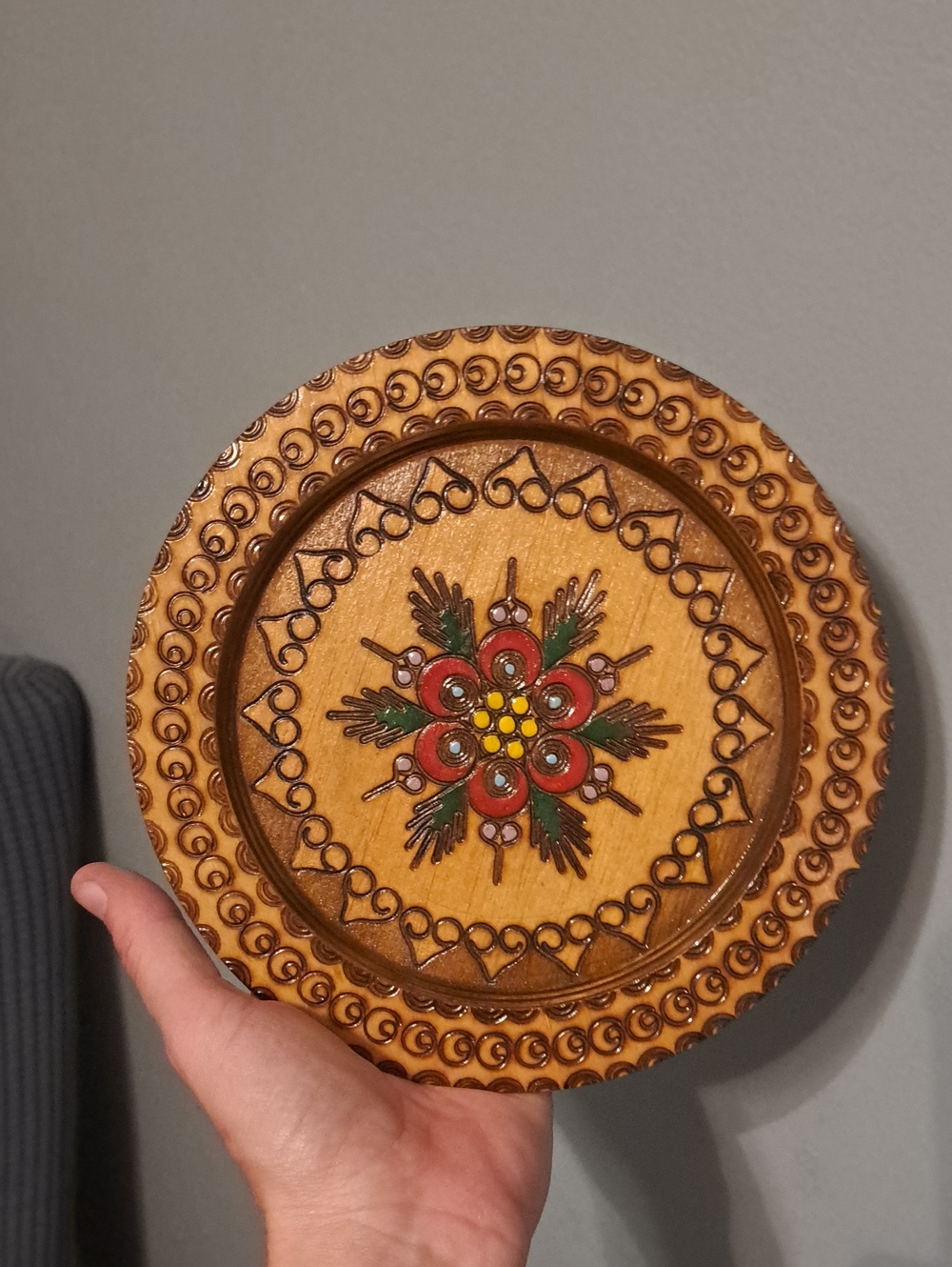 Handcrafted Brown Wooden Decorative Plate with Red Floral Inlay